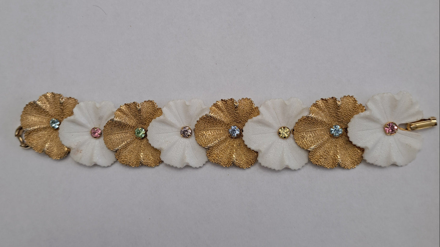 Mid-Century Floral Bracelet